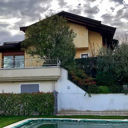 Villa Elma *